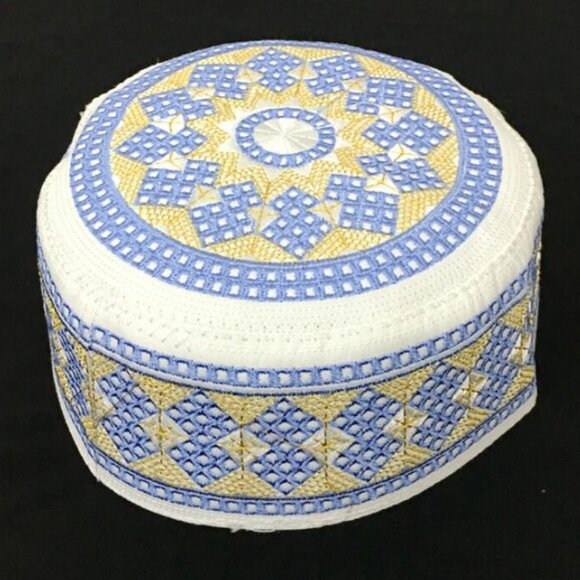 Embroidered Kufi BLUE 58 cm Men's Muslim Islamic Prayer Cap MED/LARGE - Picture 1 of 1